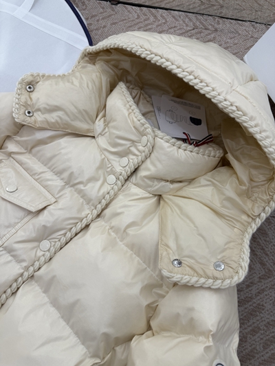 ハイクオリティダウンジャケット内部構造